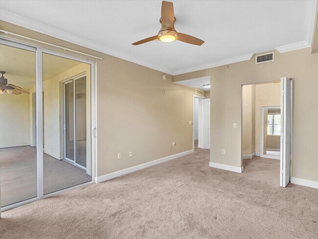 Building Photo - 4303 Renaissance Way