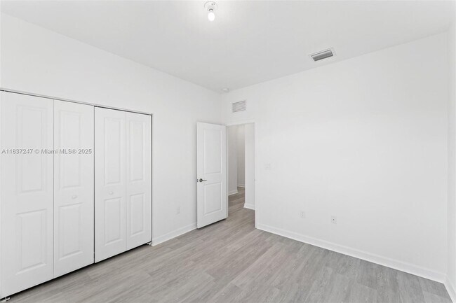 Building Photo - 18436 SW 136th Ct