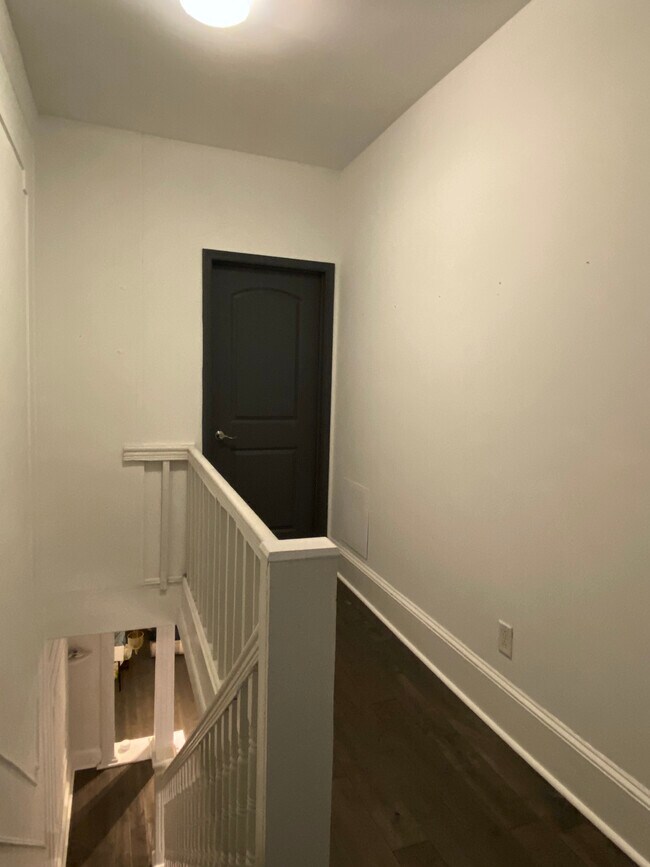 Hallway - 808 N Union St