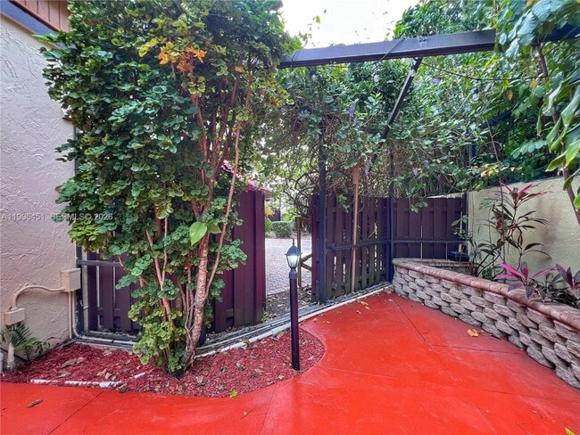 Building Photo - 1890 Brickell Ave