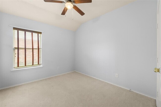 Building Photo - 3511 Cypress Village Dr
