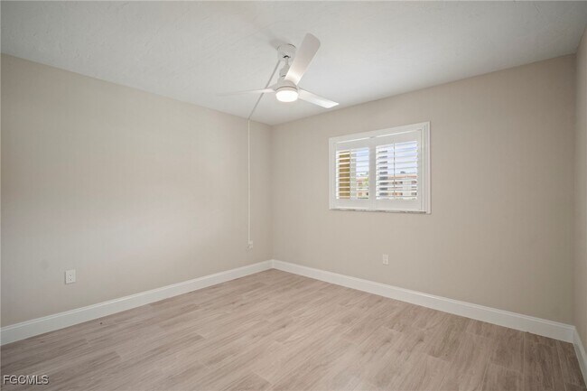 Building Photo - 16380 Dublin Cir