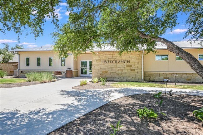 Building Photo - 2133 Rushing Ranch Path