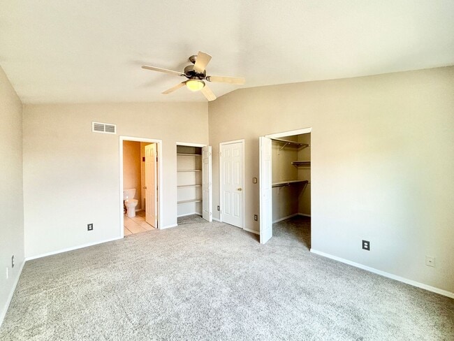 Building Photo - 6458 Silver Mesa Dr