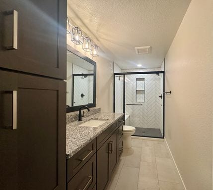 Building Photo - Stunning 5-Bedroom Home with Theater Room & Upgrades – Live in the Master Planned Reunion Community!