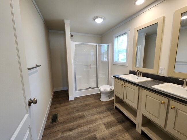 Building Photo - 17 Video Ct