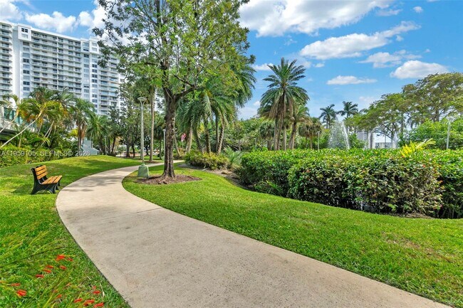 Building Photo - 2851 NE 183rd St