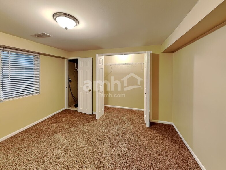 Building Photo - 1779 Shari Ln