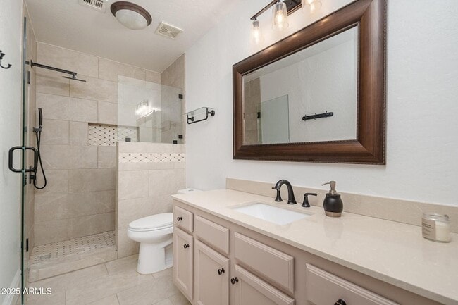 Building Photo - 25256 W Darrel Dr