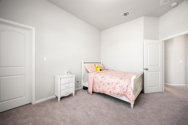 Building Photo - 7722 Millstone Trl Ln