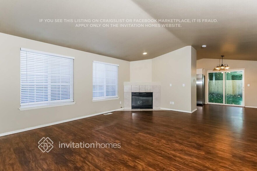 Building Photo - 314 95th Ave SE