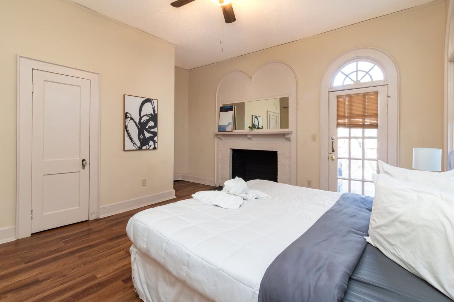 Building Photo - 2217 13th St