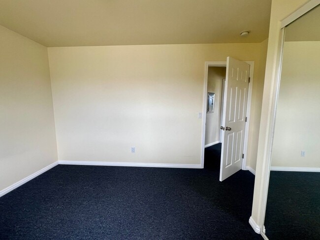 Building Photo - 3 Bedroom Home in Discovery Harbor with Ga...