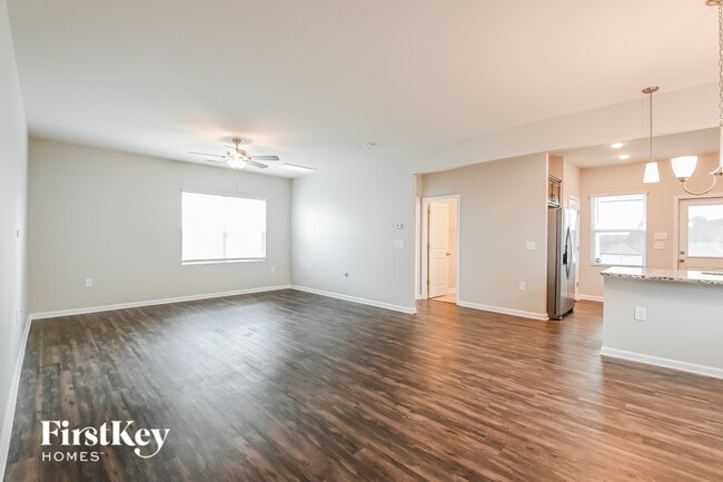 Building Photo - 2114 Attend Xing