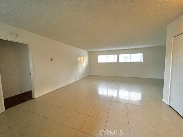 Building Photo - 540 Fairview Ave