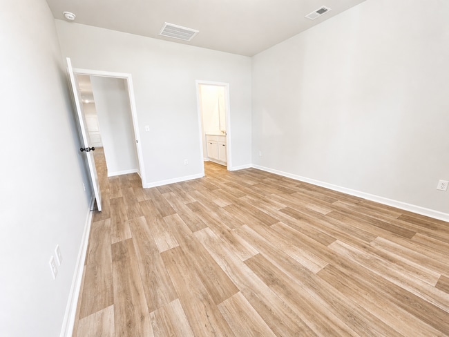 Building Photo - BRAND-NEW LUXURY 3BR/3BA TOWNHOME IN COLLINS PARK – CONWAY, SC