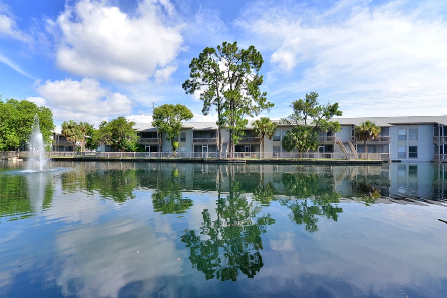 Bridgewater Apartments 2490 S Conway Rd Orlando FL 32812 Apartment Finder