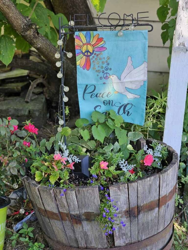 Building Photo - 1259 Queen St