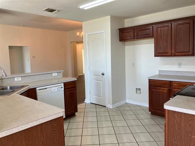 Building Photo - 5512 Gessner Ct