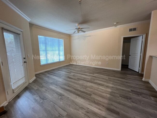 Building Photo - 8290 Gate Pkwy W