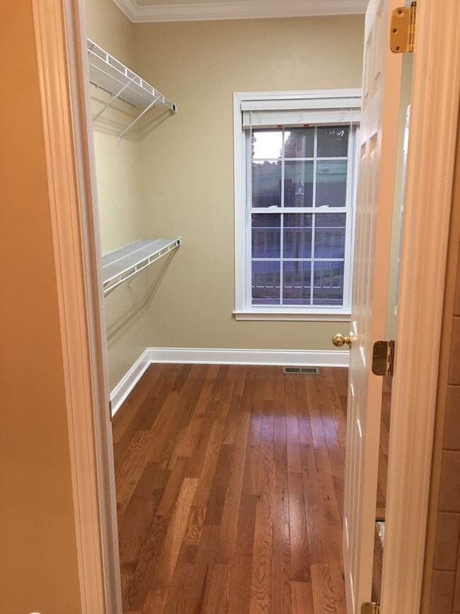 5 Charleston Ct 5 Charleston Ct Johnson City TN 37604 Apartment Finder