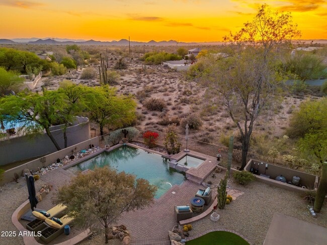 Building Photo - 5712 E Blue Sky Dr