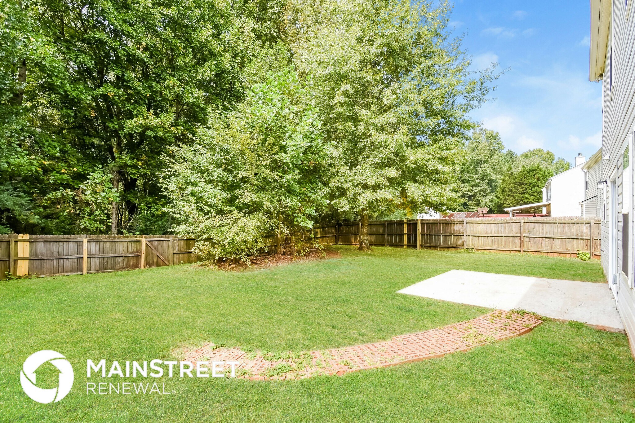 Building Photo - 6734 Brookfield Way