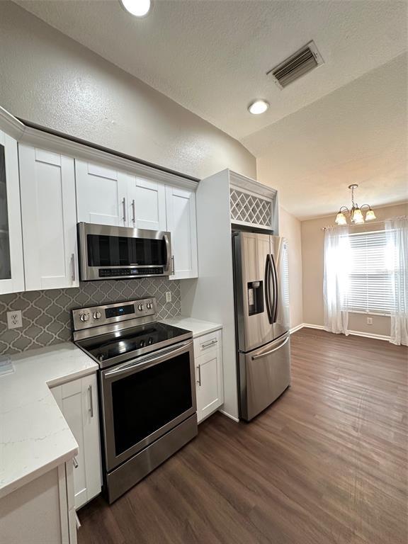 Building Photo - 5541 Dark Star Loop