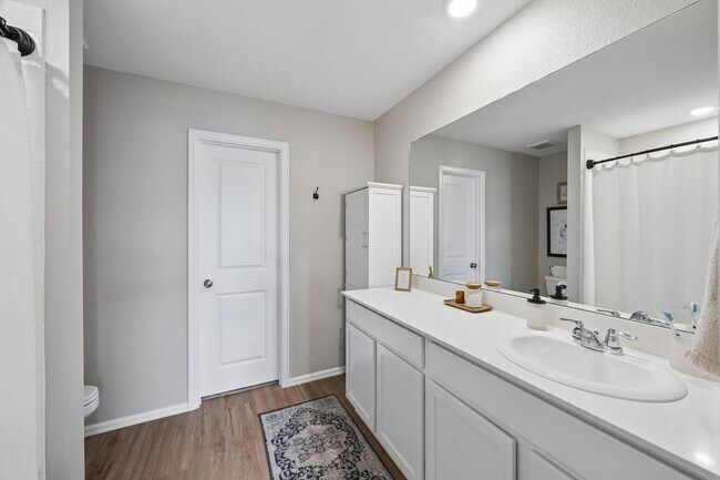 Building Photo - 2701 Gale Pk Ct