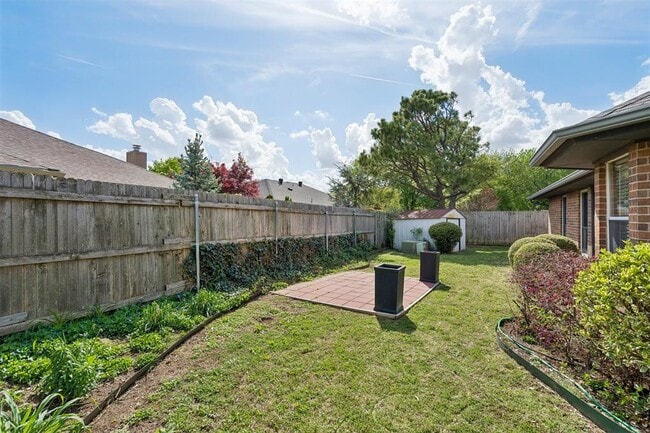 Building Photo - 1708 Creekside Ct