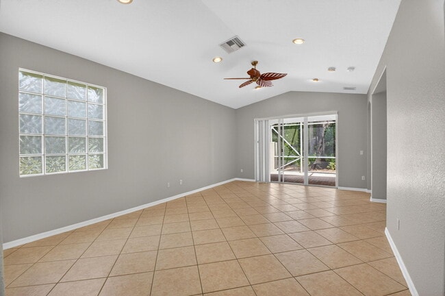Building Photo - 8451 Siciliano St