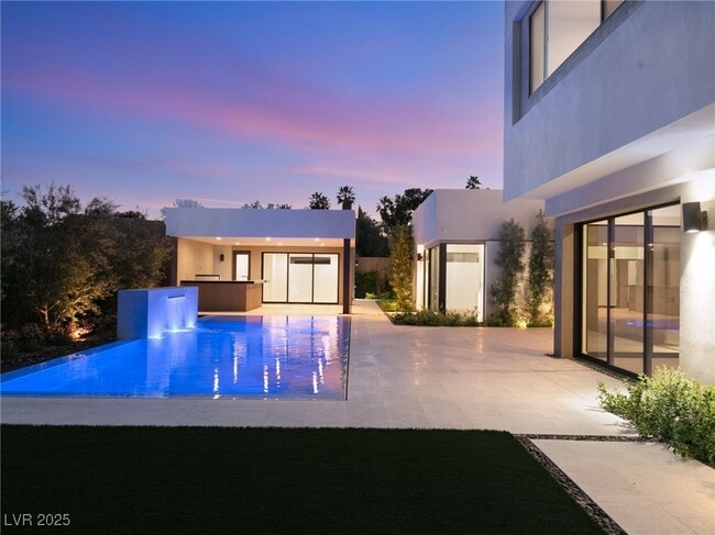 Building Photo - 7385 Heron Cyn Ct