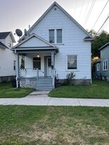 Building Photo - 815 11th St