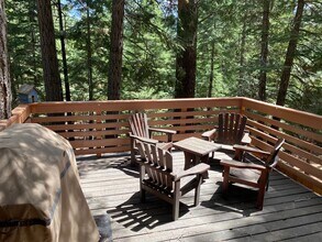 Building Photo - Seasonal Furnished Rental