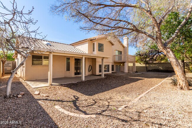 Building Photo - 5682 W Ross Dr