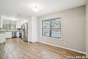 Building Photo - 6106 Vance Jackson Rd