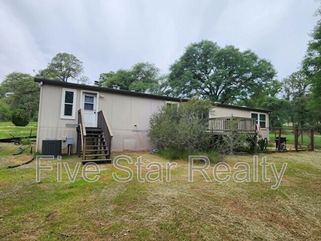 Building Photo - 12051 Kimberly Rd