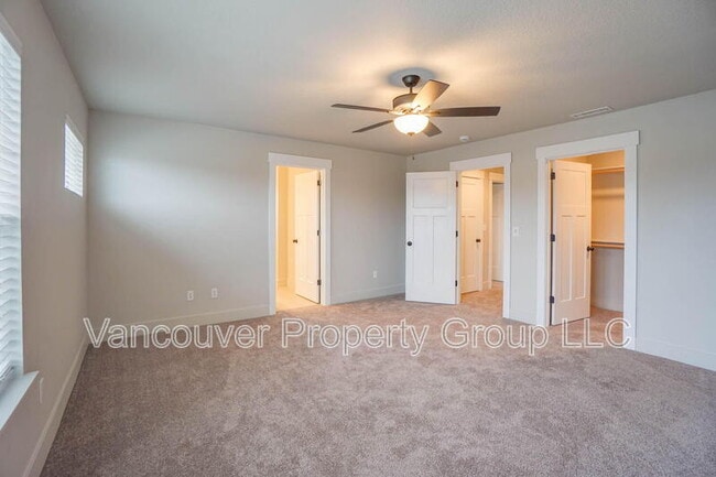 Building Photo - 2940 NW 16th St