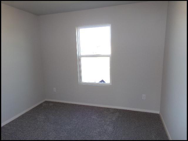 Building Photo - 1817 Tiger Lily Ln