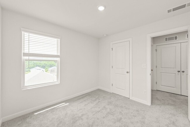 Building Photo - 7136 Bryce Ave