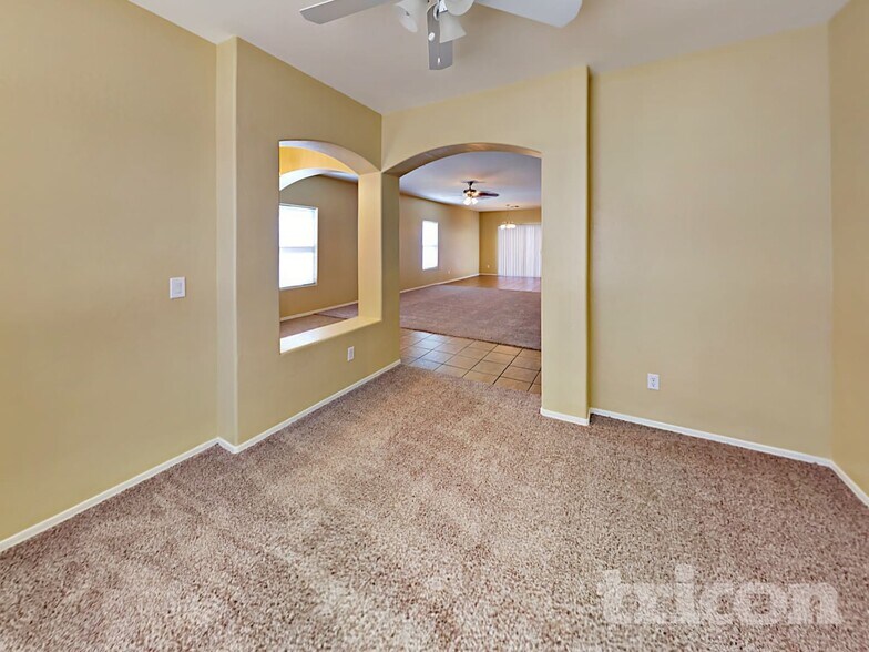 Building Photo - 8014 W Lumbee St