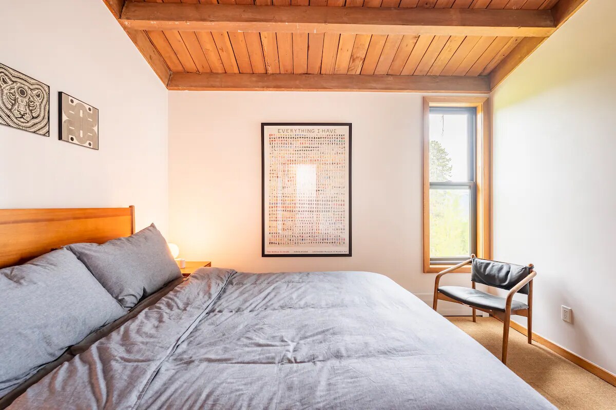 Building Photo - 2200 Lodgepole Cir