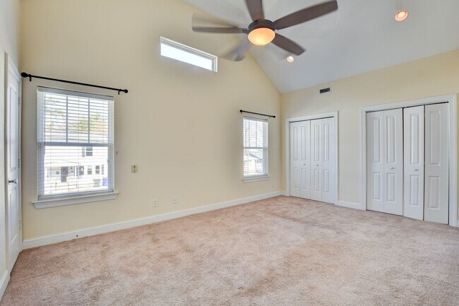 Building Photo - 4923 Krick St