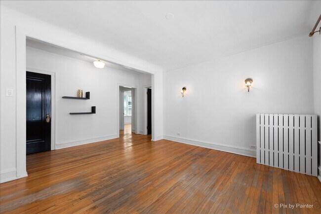 Building Photo - 726 Hinman Ave