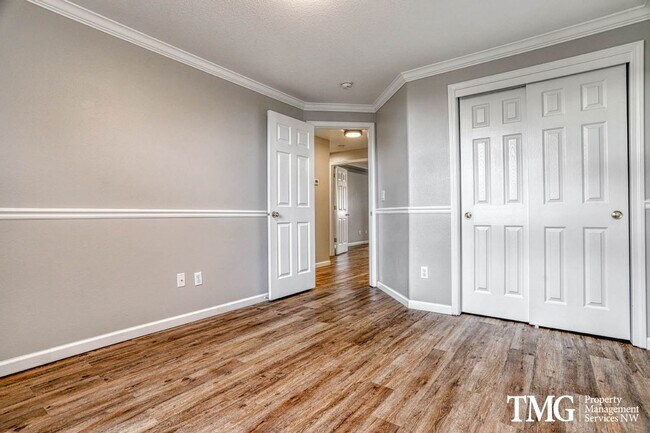 Building Photo - Charming Ranch in Desirable East County with Private Fenced Yard