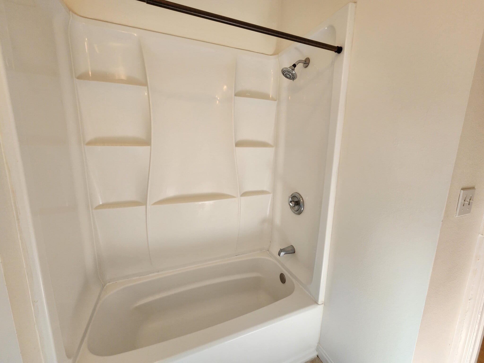 Building Photo - 5941 Whitnall Hwy