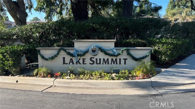 Building Photo - 6943 E Shorecrest Dr