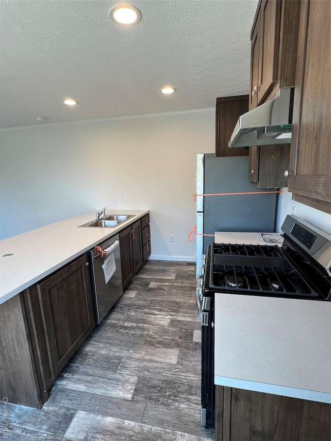 Building Photo - 985 NY-17M