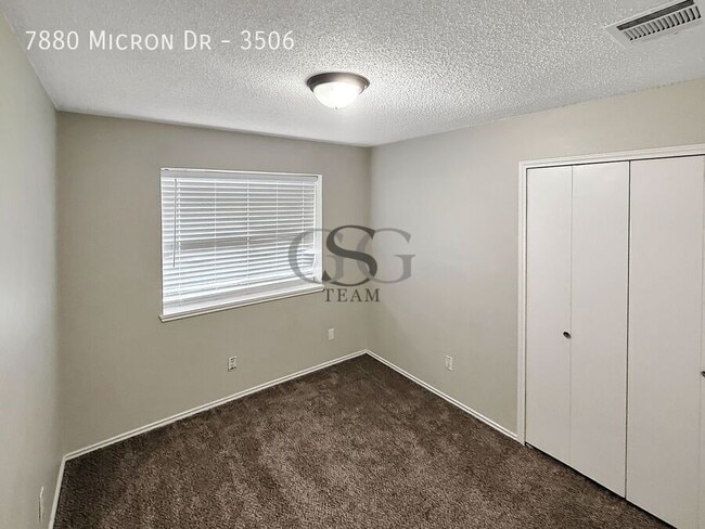 Building Photo - 7880 Micron Dr