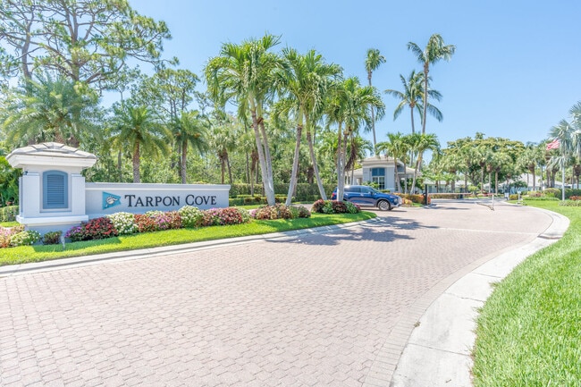 Building Photo - 1035 Tarpon Cove Dr